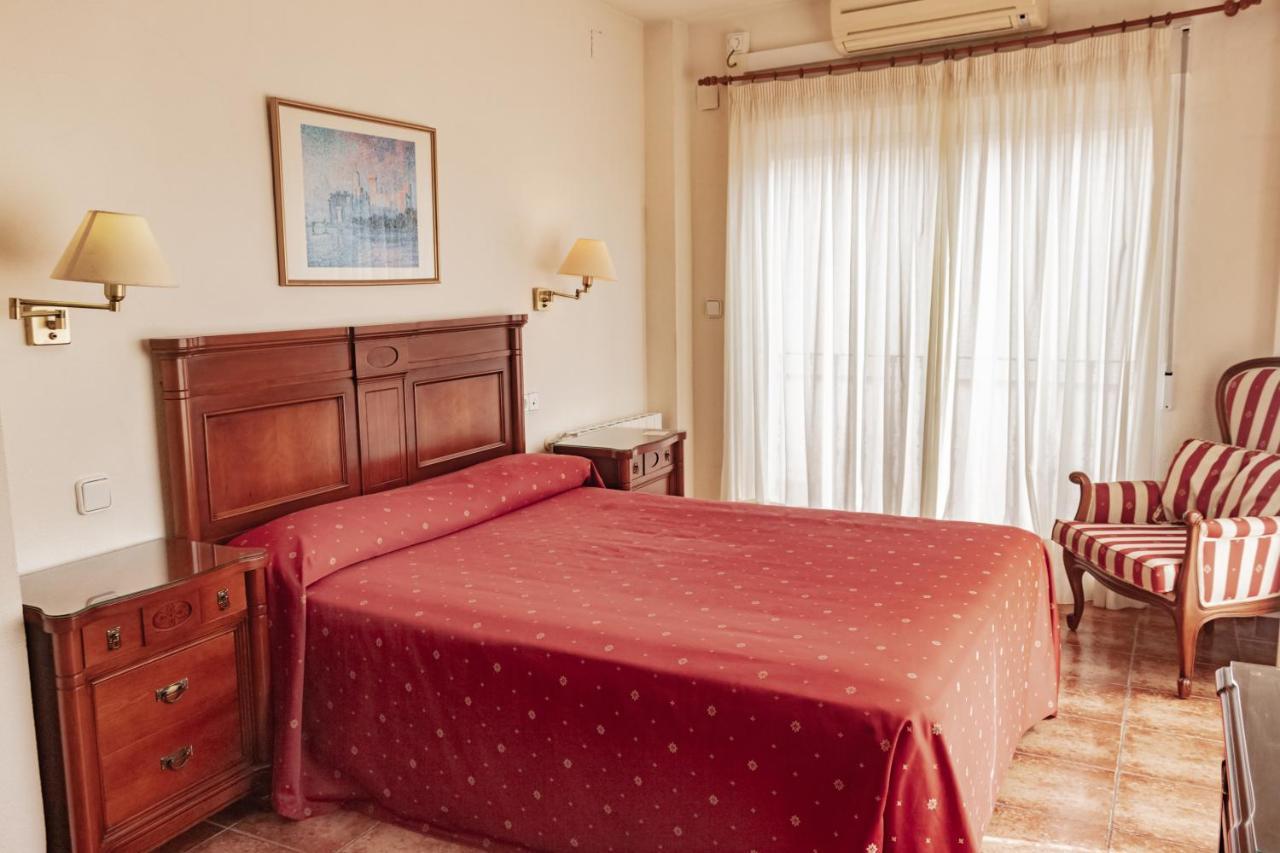 Hotel Tárbena Екстериор снимка