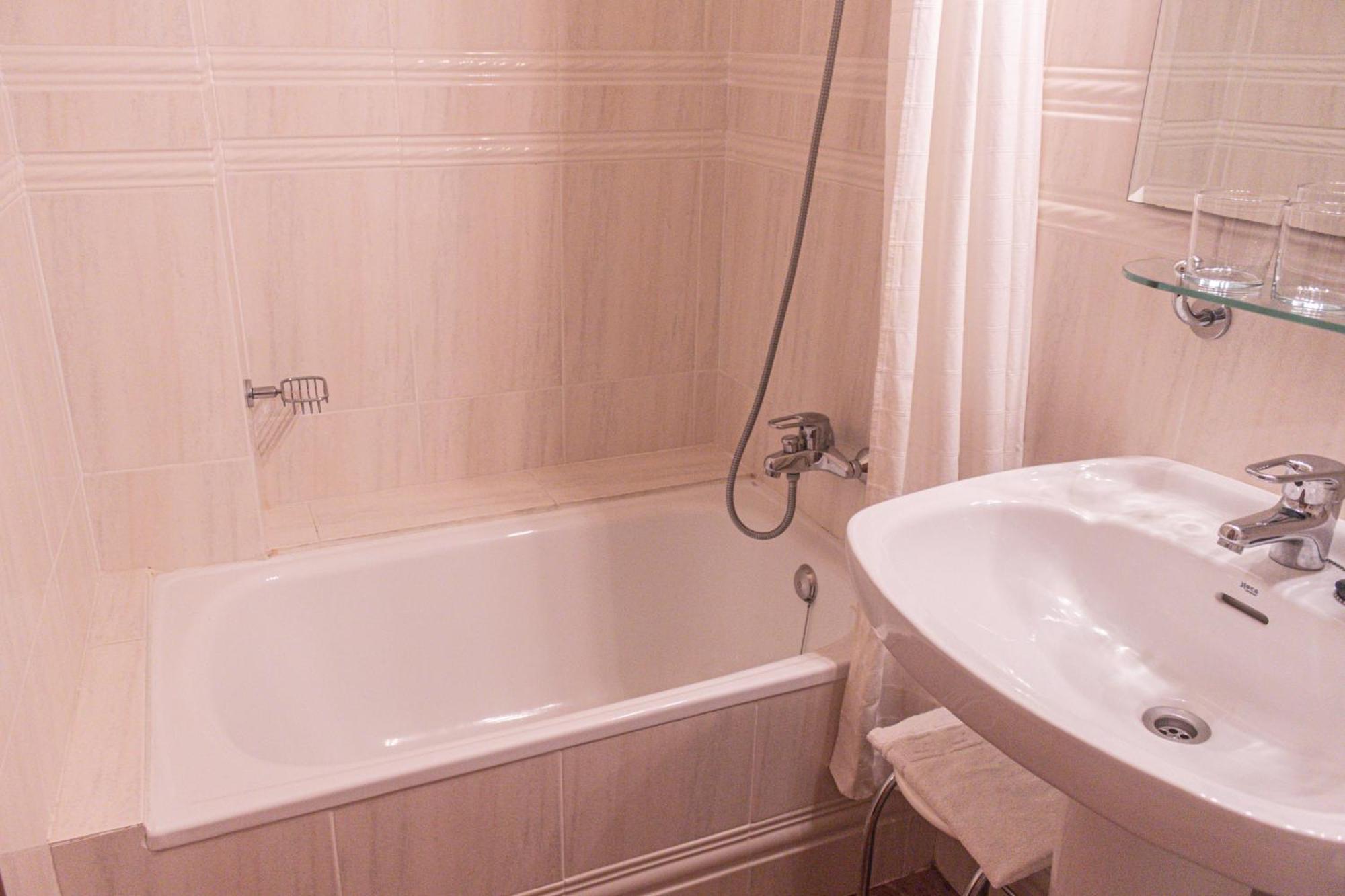 Hotel Tárbena Екстериор снимка